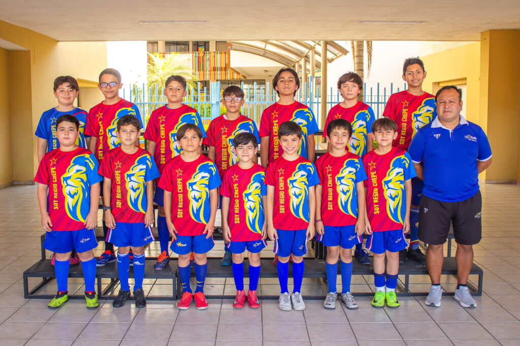 20 Anuario-GRUPALES-TA-Deportes- Fútbol varonil 13-14 blanco-