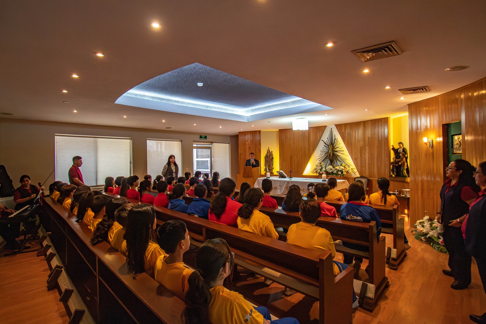 553682495_1215220163957422_2965555711001730553_n