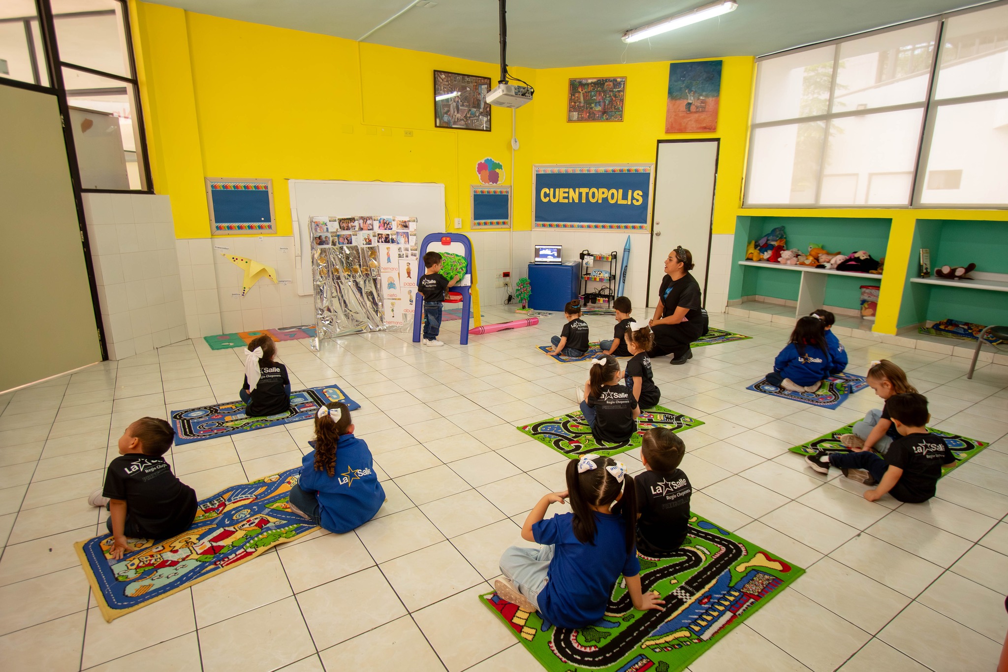 568056743_1238430748303030_2416992470191828426_n